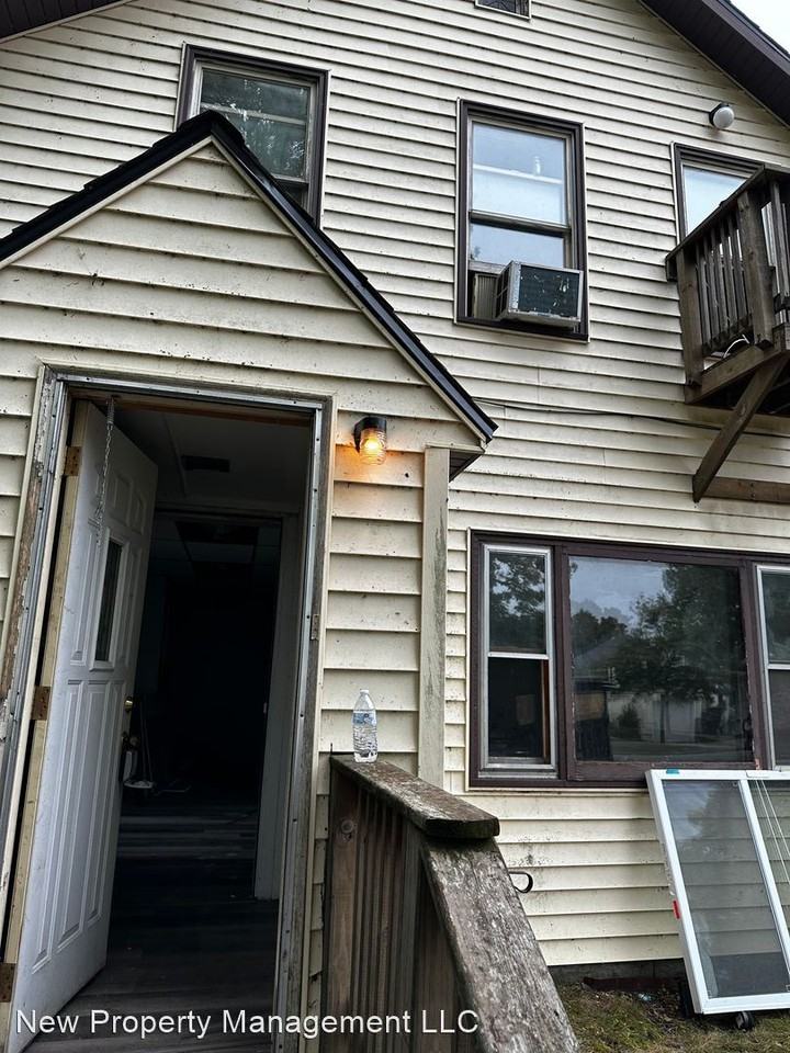 415 1st Ave South Apartments 415 1st Ave S, Escanaba, MI 49829 Zumper