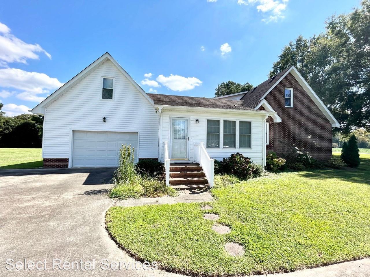 106 Sleepy Hollow Rd - Photo 2 of 15