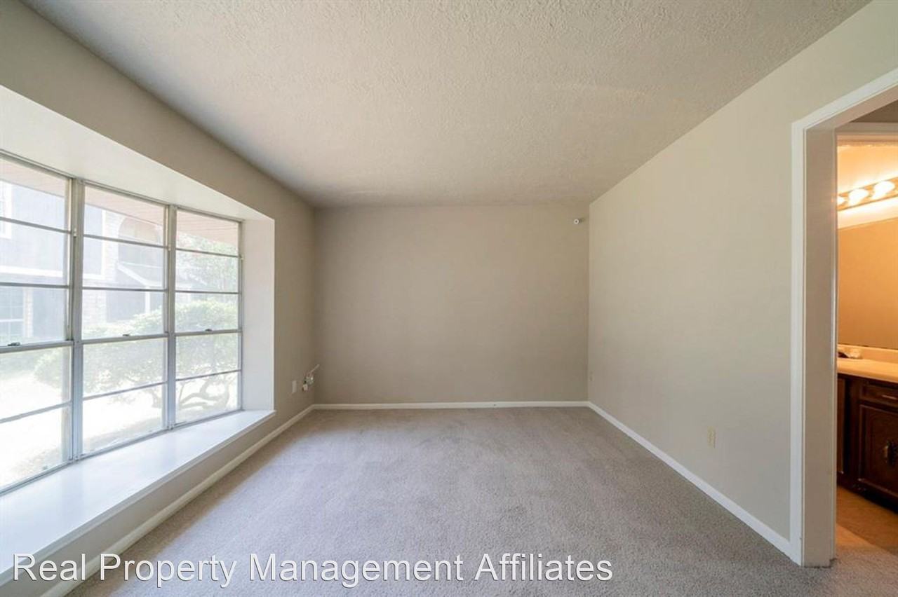 13472 Castilian Dr #2 - Photo 3 of 24