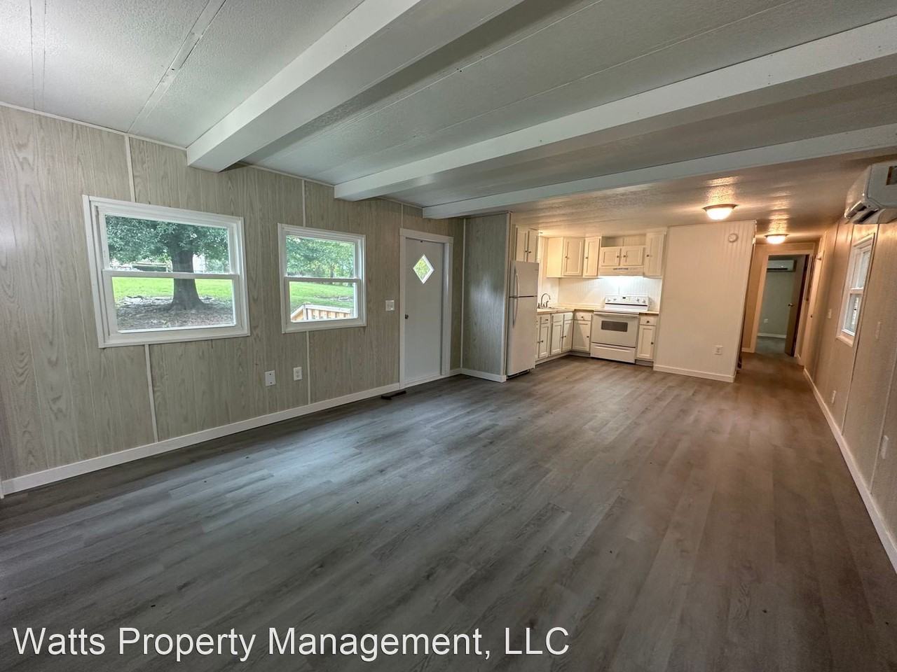 106 W End St - Photo 3 of 14