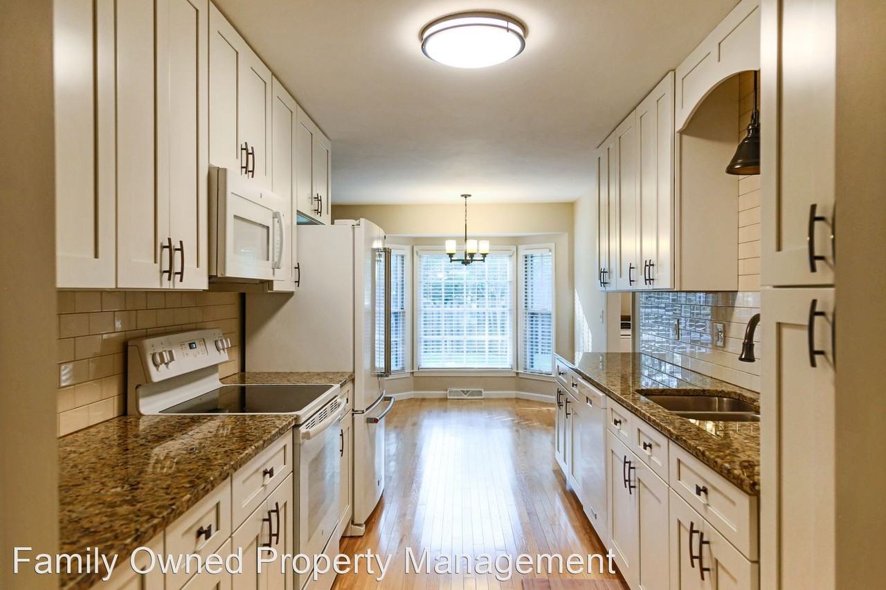 122 Botany Bay Blvd - Photo 3 of 29