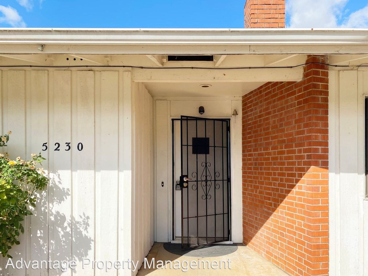 5230 Ne Laurel Dr - Photo 2 of 20