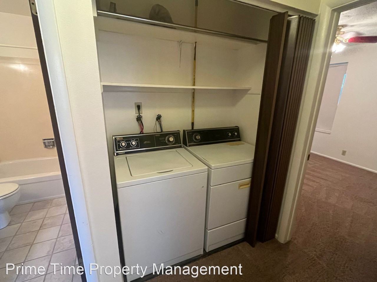 203 W Garden Park - Photo 3 of 11