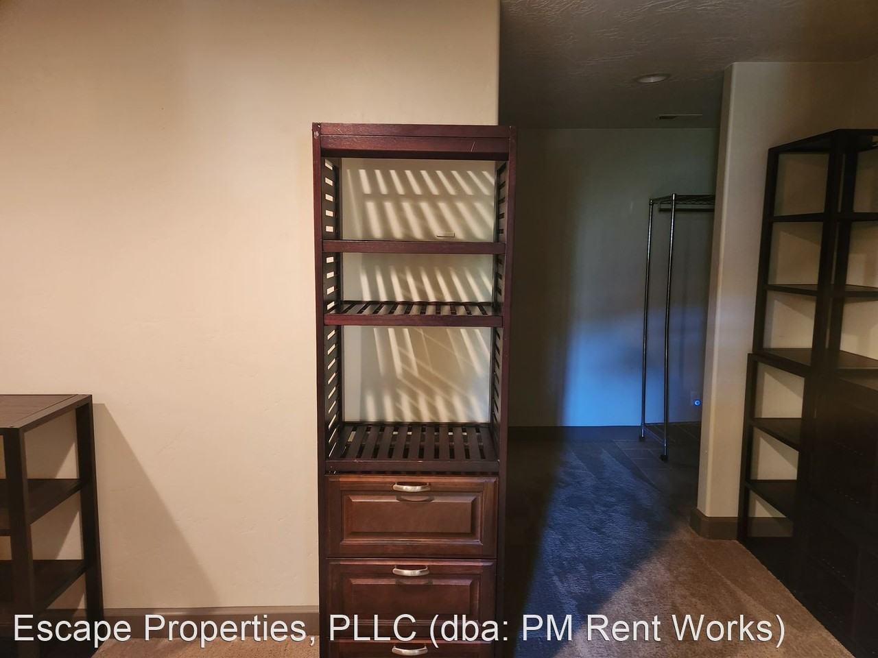 105 Evie Ln - Photo 3 of 34