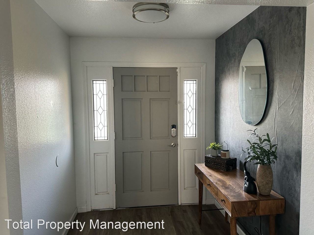 294 Red Oak Way - Photo 2 of 26