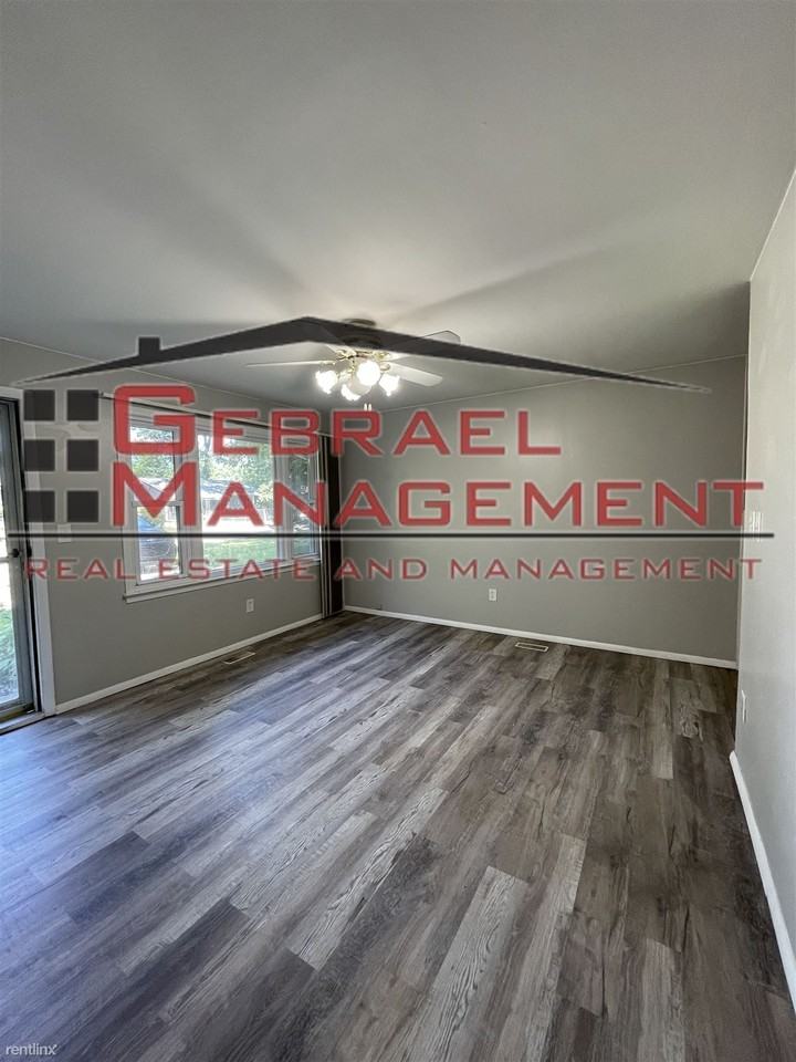 2408 Beta Ln - Photo 2 of 15