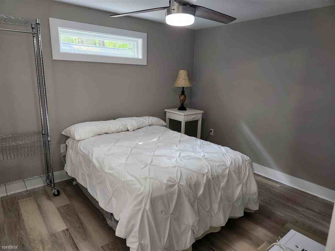 16807 Shawano Dr - Photo 3 of 15