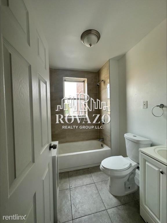 52 4th Ave - Photo 2 of 5