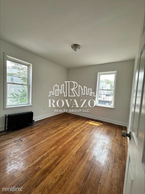 52 4th Ave - Photo 3 of 5