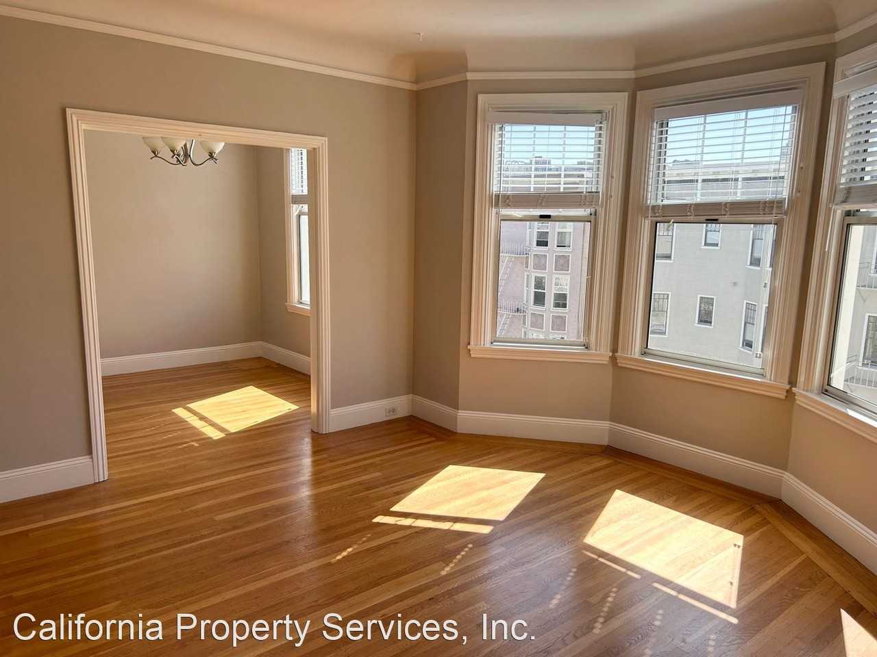 Franciscan Apts - Photo 5 of 32