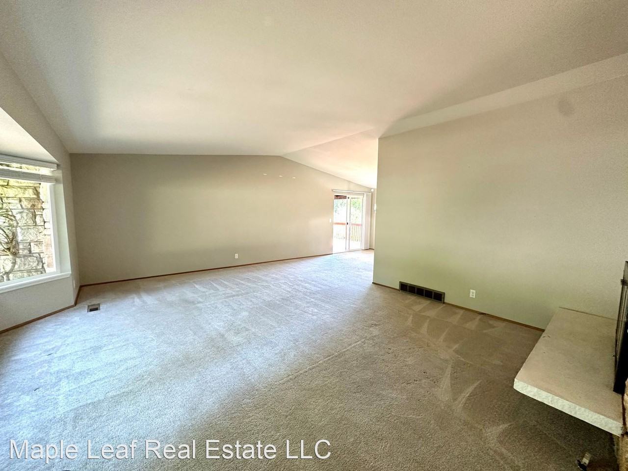 4228 163rd Ave Se - Photo 3 of 38