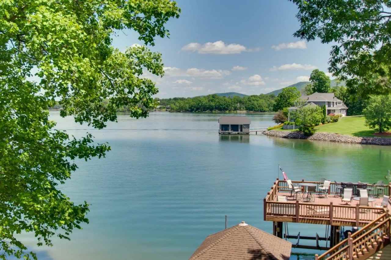 530 Silver Tee Dr - Photo 2 of 5