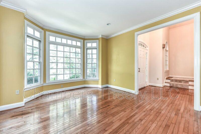 4005 Guinea Rd - Photo 2 of 35