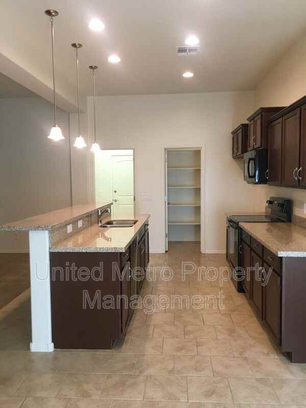 12918 E Castro St - Photo 2 of 20