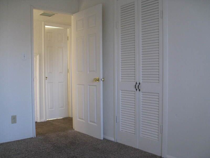 2501 Indiana St Sw - Photo 6 of 11
