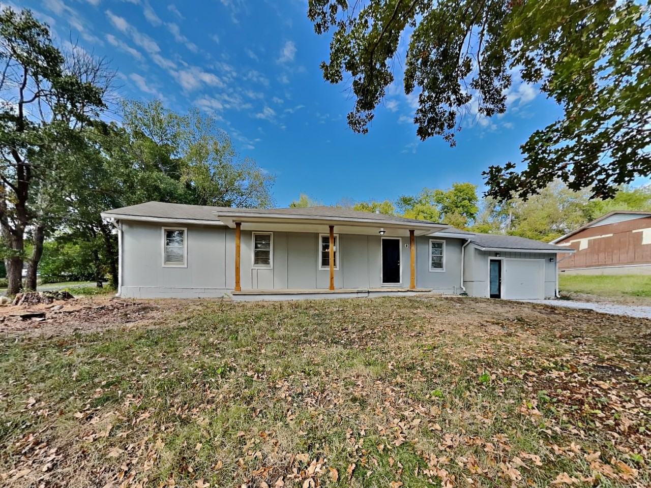 400 E 165th St - Photo 3 of 41