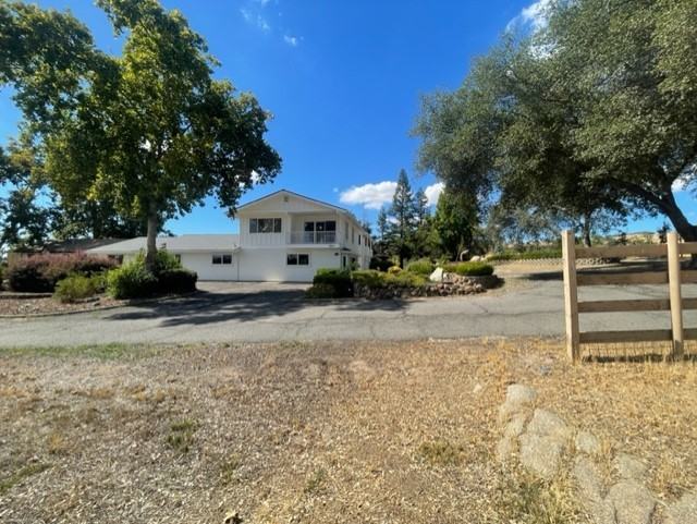 3984 Delmar Ave - Photo 2 of 44