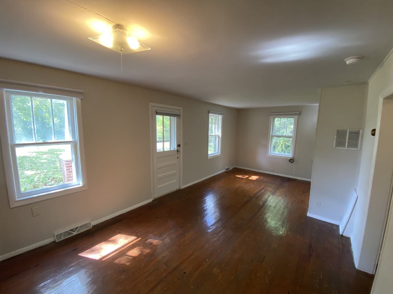 9055 Saint Anthonys Road - Photo 3 of 17