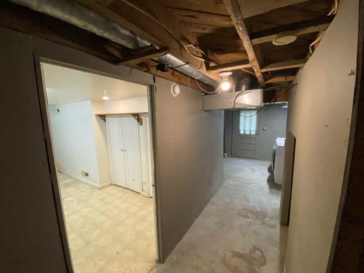 9055 Saint Anthonys Road - Photo 2 of 17