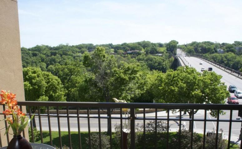 West River Commons - Photo 7 of 13