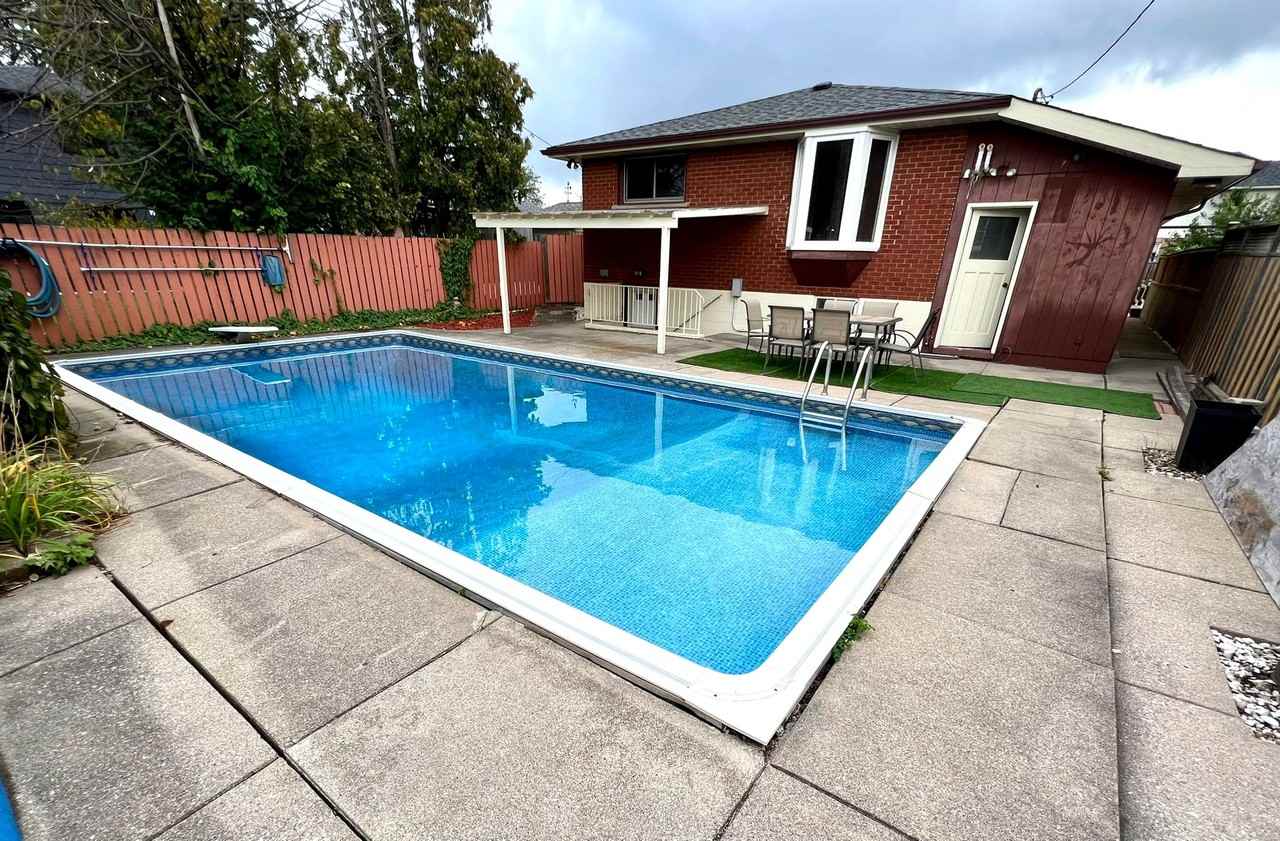 131 Currie Street - Photo 2 of 15