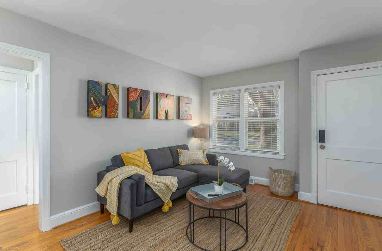 1306 Whilden Pl Apt A #A - Photo 3 of 13