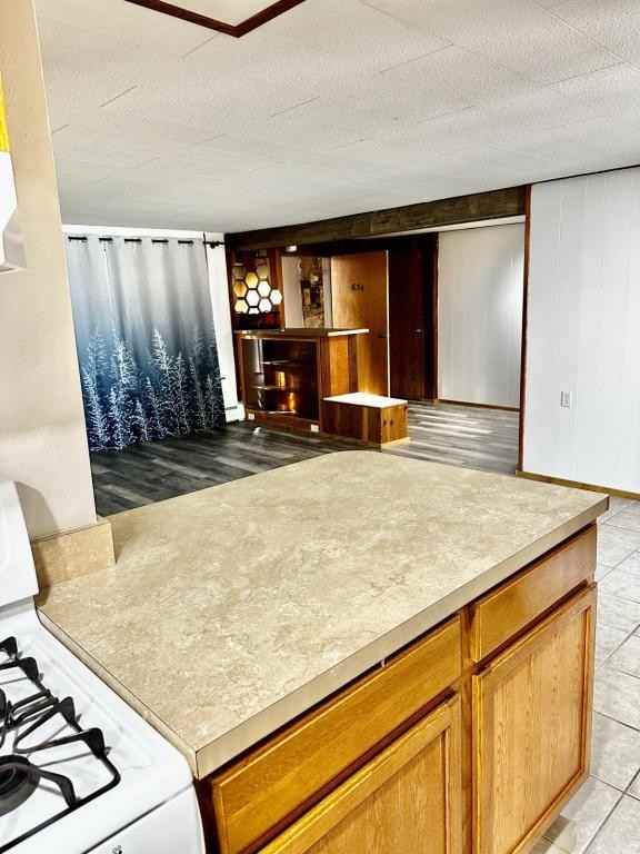 634 Washakie St - Photo 5 of 17