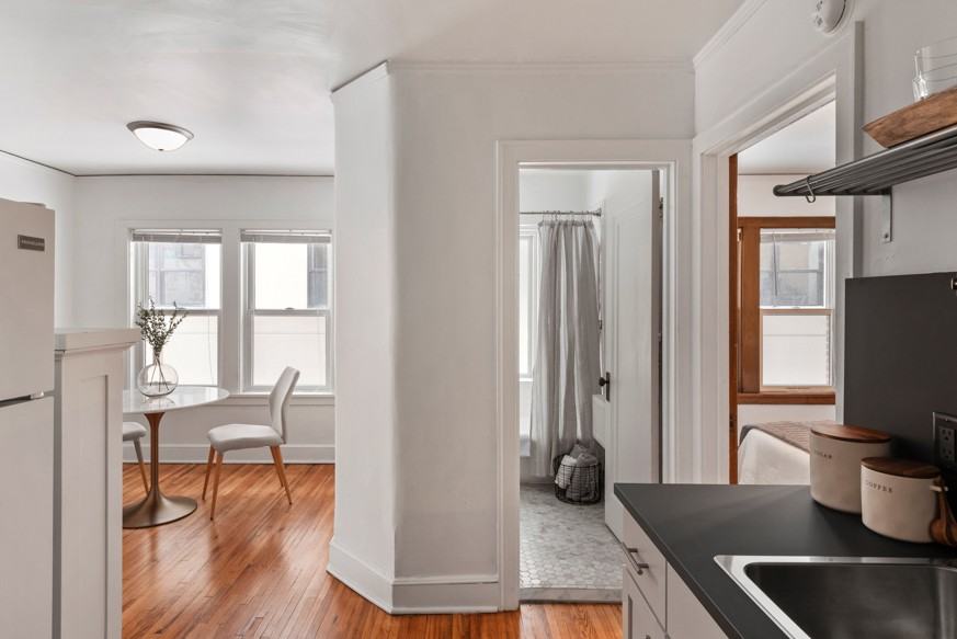 Grand Heritage Apartments - Photo 2 of 12