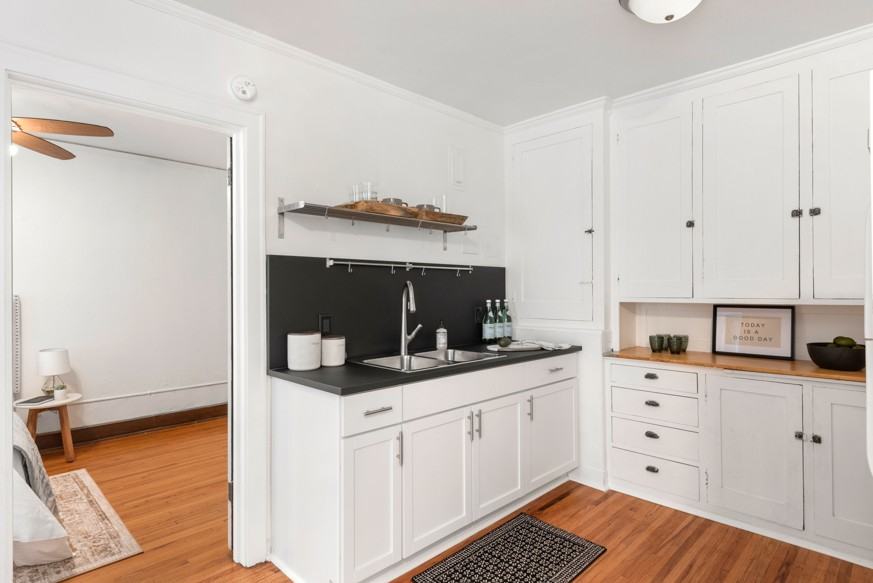 Grand Heritage Apartments - Photo 4 of 12