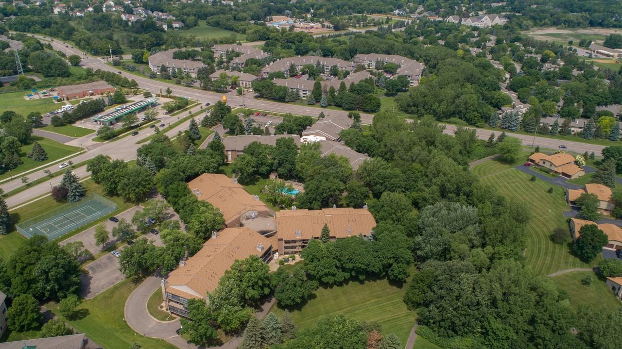 Summer Creek Apartments - Photo 6 of 13