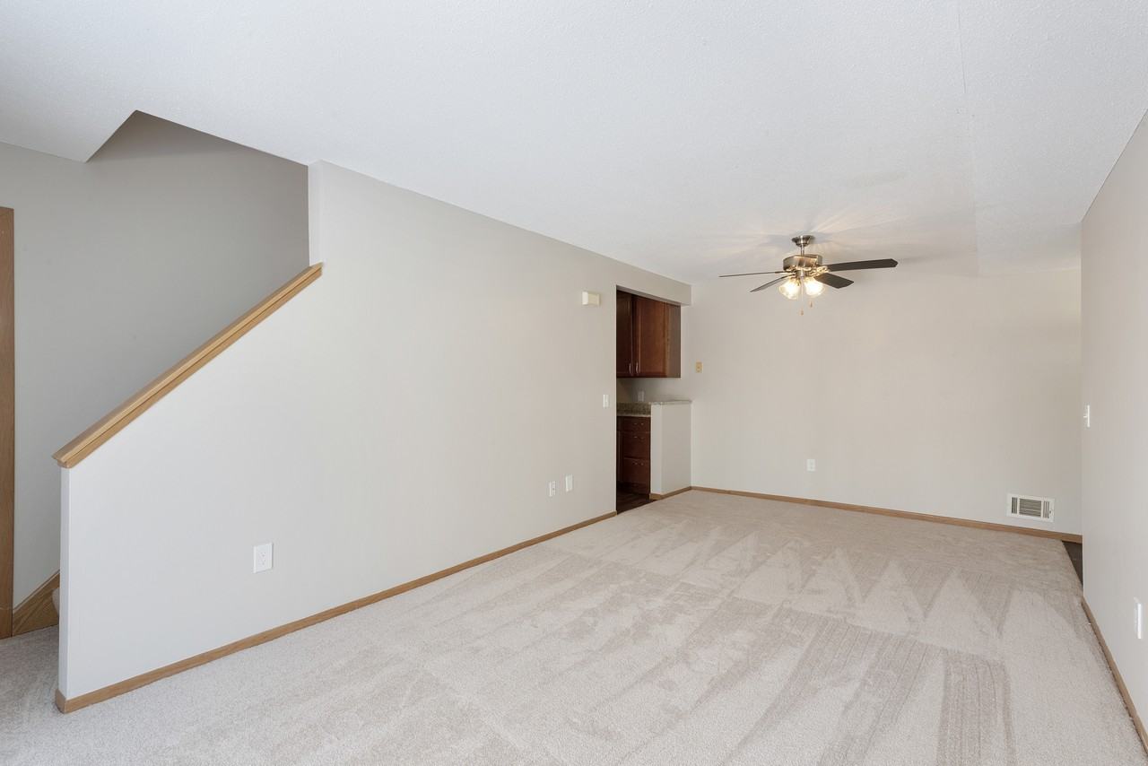 Fernbrook Townhomes - Photo 7 of 14