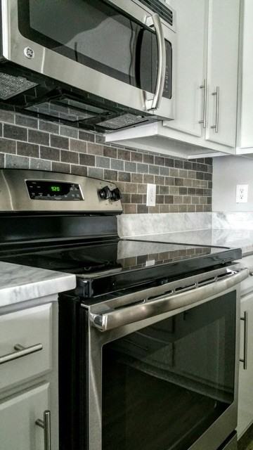 405 Rio Grande St - Photo 2 of 16