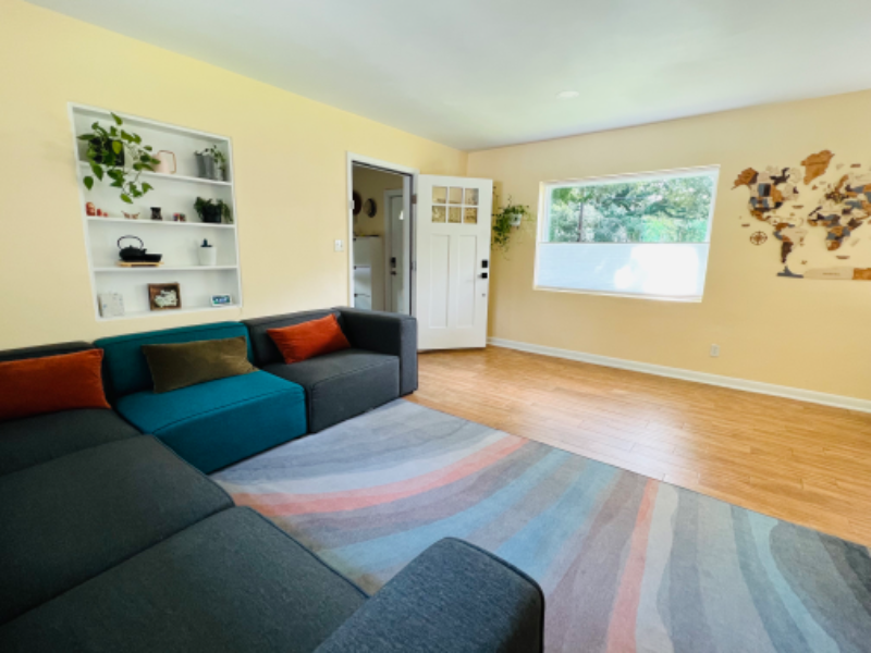 4015 Shasta Dr - Photo 3 of 31