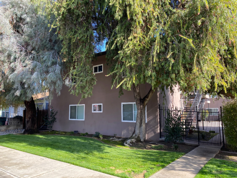 718 N Floral St #1 - Photo 6 of 40