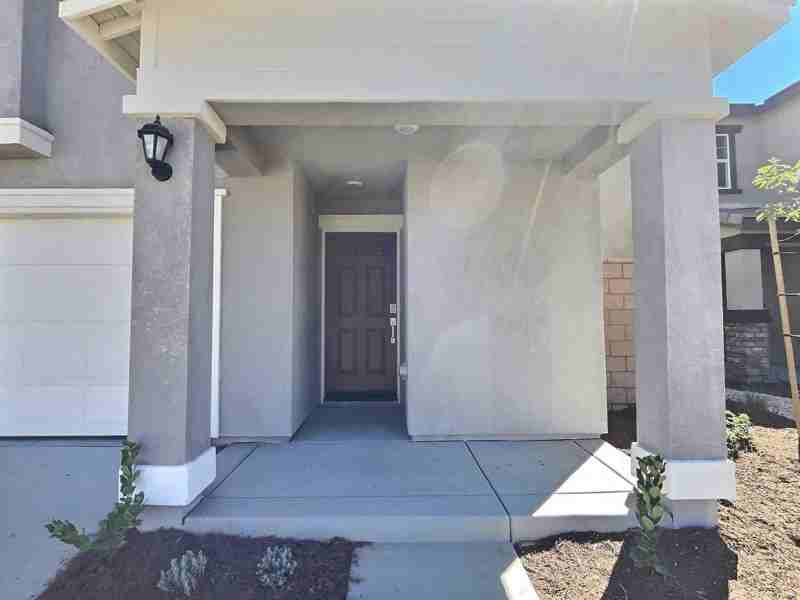 30863 Grand Prix Ct - Photo 2 of 23