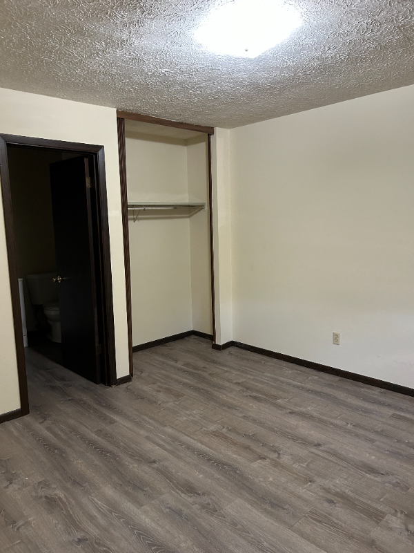 300 Wood Street #E7 - Photo 4 of 12