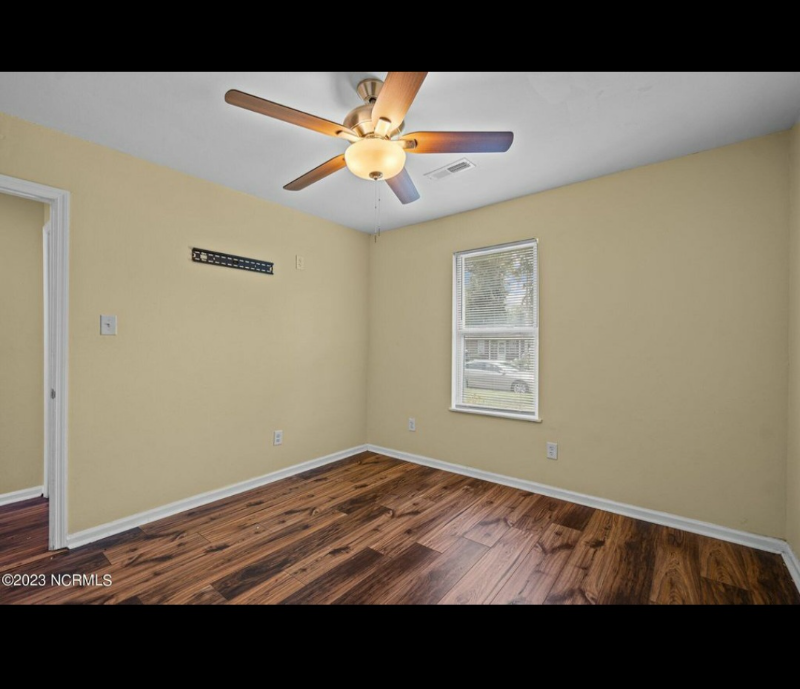 2603 Mcclammy St - Photo 3 of 10