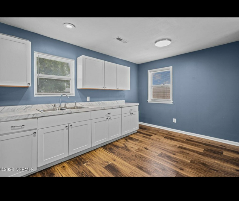 2603 Mcclammy St - Photo 7 of 10