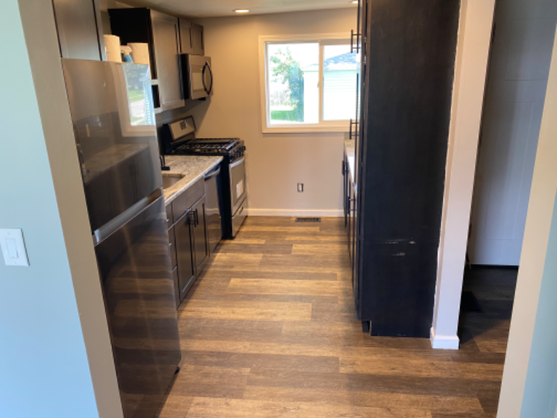 26306 Delton St - Photo 3 of 11