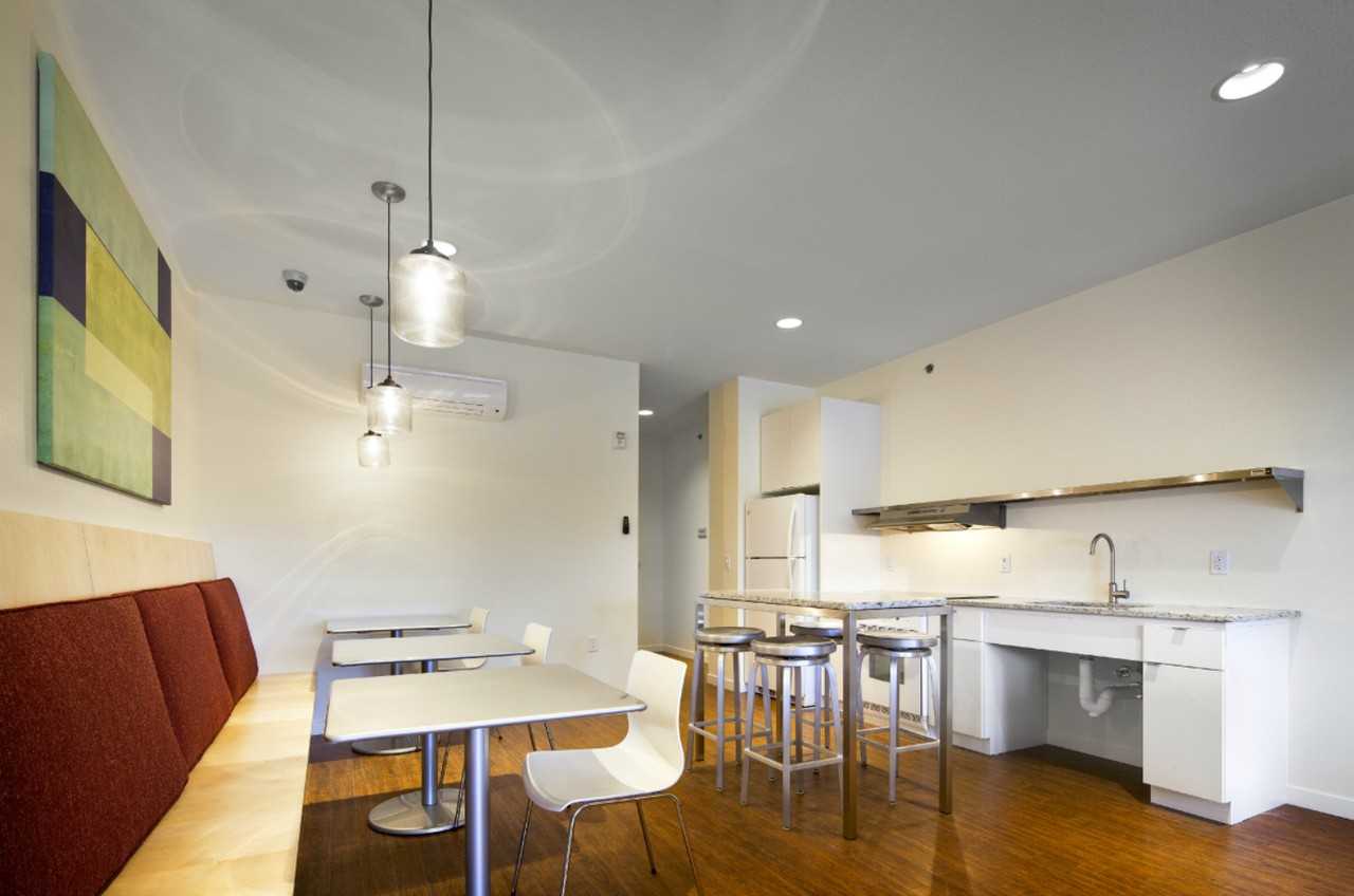 Parkway West Apartments - Photo 7 of 16