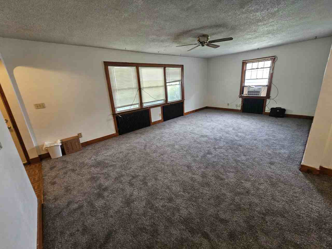 1361 W 12th St #NA - Photo 2 of 29