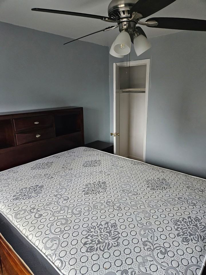 803 E 213th St - Photo 3 of 12
