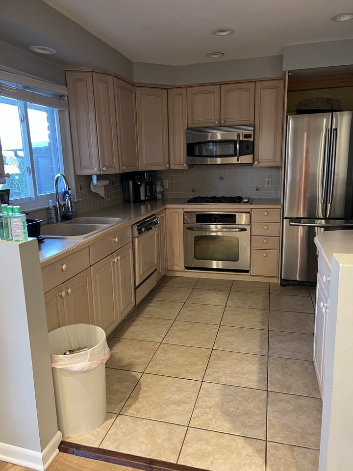 3340 Windcroft Dr #NA - Photo 3 of 16
