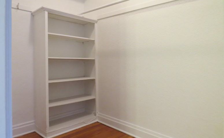 LorWest Flats - Photo 6 of 9