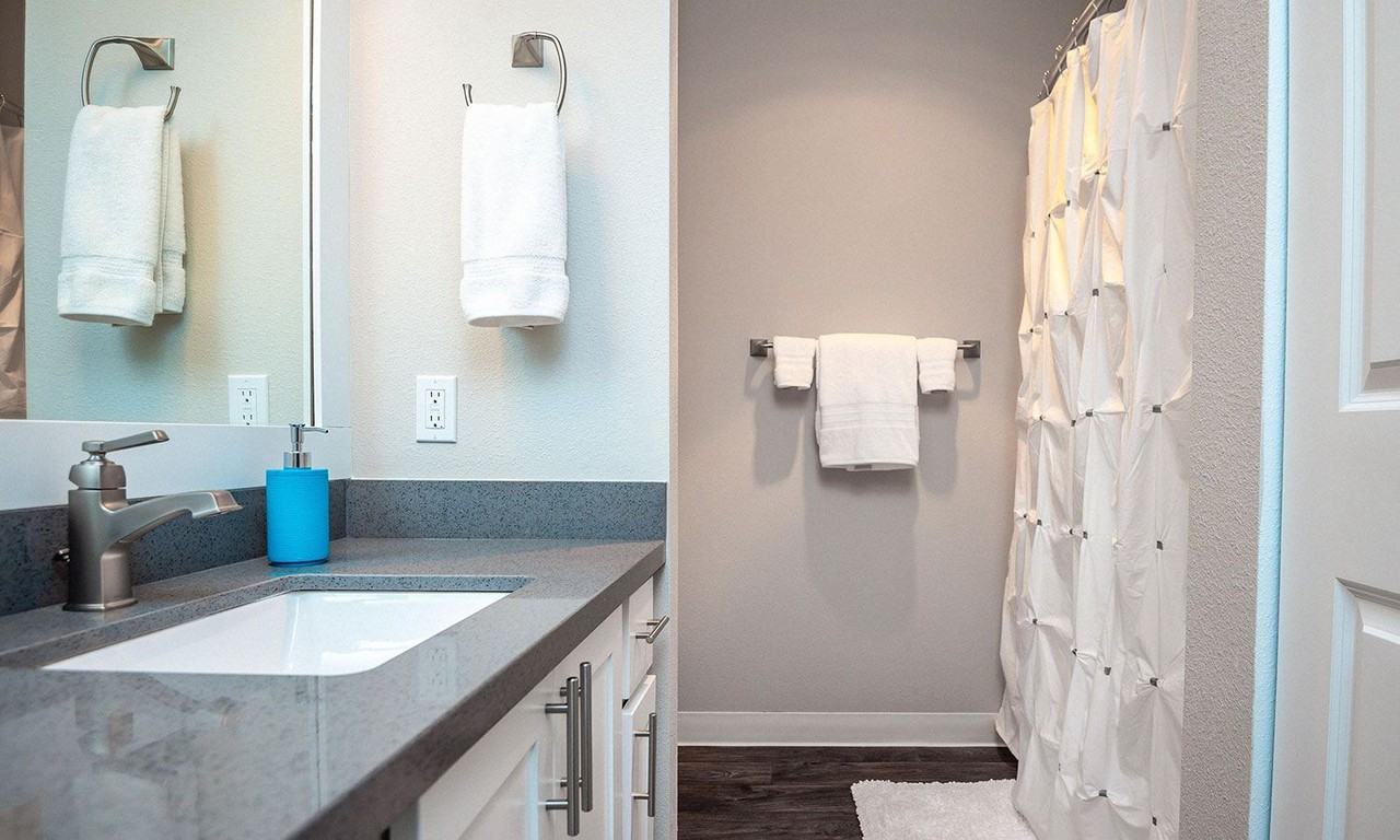 Axcess 15 Apartments - Photo 6 of 14