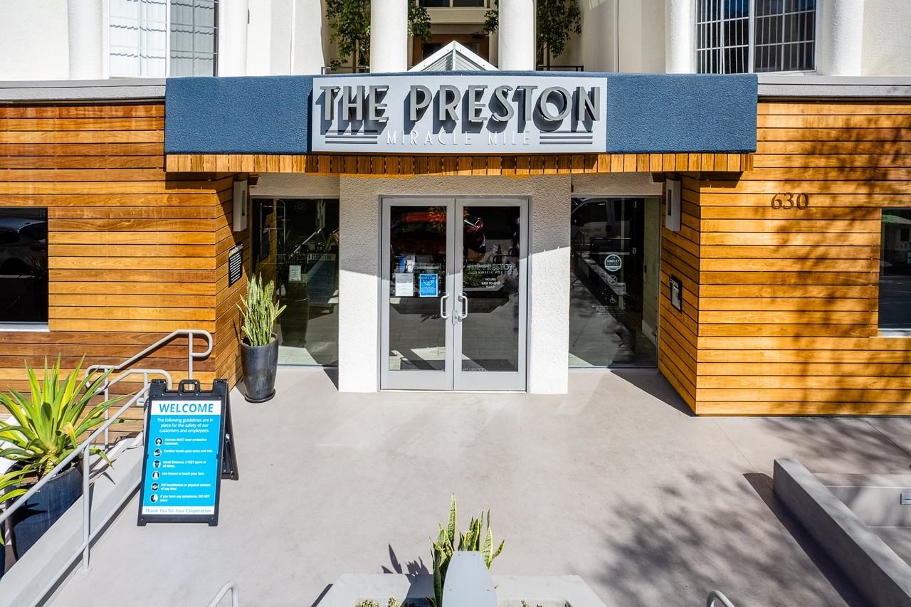 The Preston Miracle Mile Apartments - Photo 7 of 50