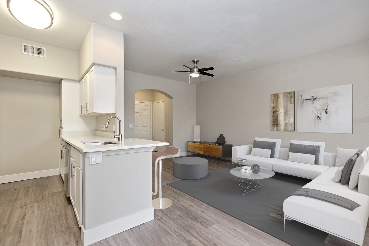 The Retreat Apartments - Photo 5 of 28