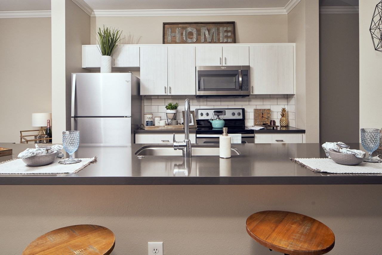 Victoria Arbors Apartment Homes - Photo 2 of 23