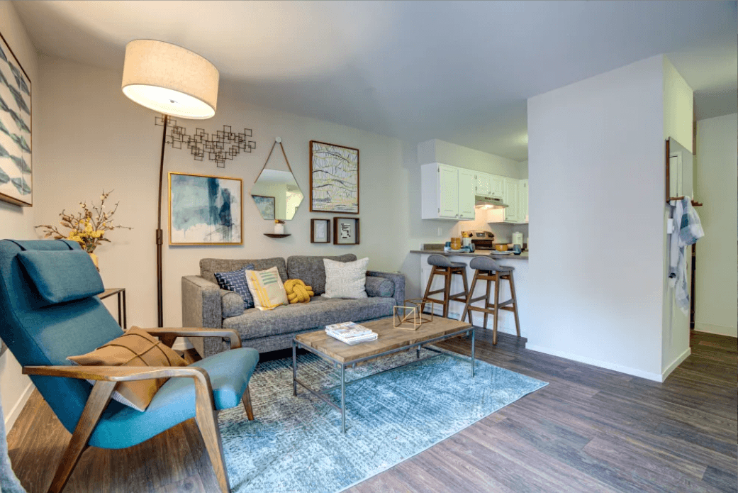 Maris at Martinez - Photo 3 of 19