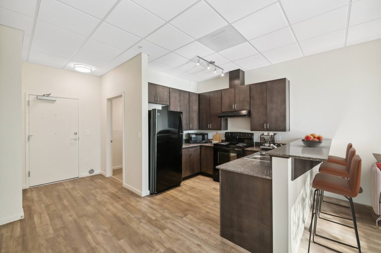 Maddox Apartments - Photo 3 of 27